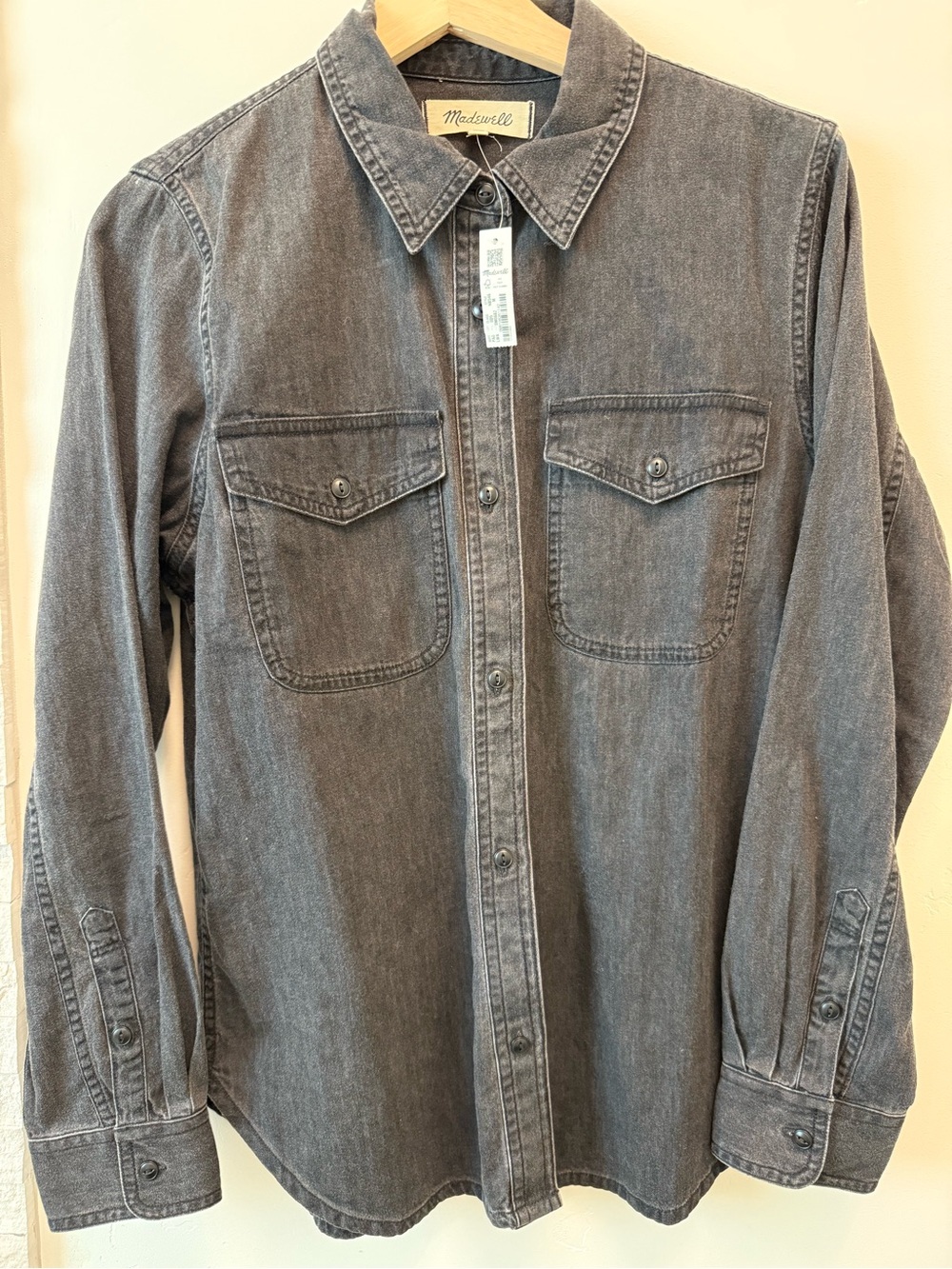 Madewell Washed Black Utility Shirt NWT Medium 100% Cotton Button Front Chambray